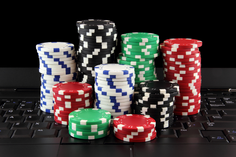 The Growing Popularity of Online Gambling: Rules for Responsible Players