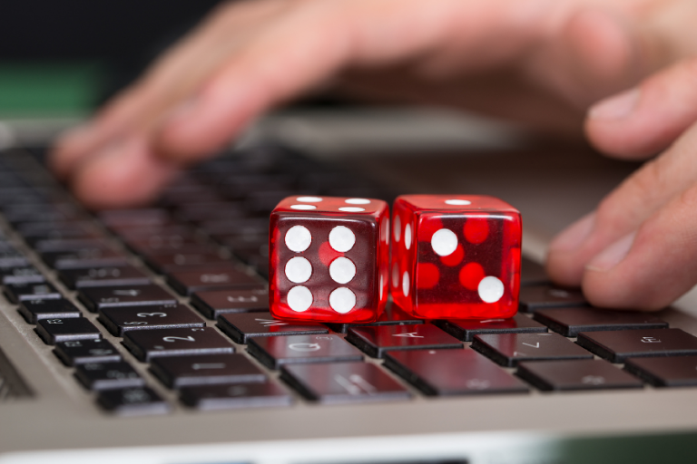 What Are the Loyalty Program Benefits in Online Casino?